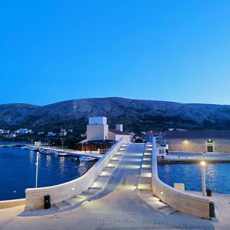 Appartamento Old Town With Parking Pag Town