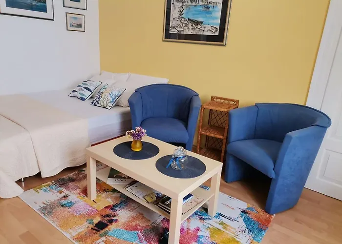 Apartment Old Town With Parking Pag Town