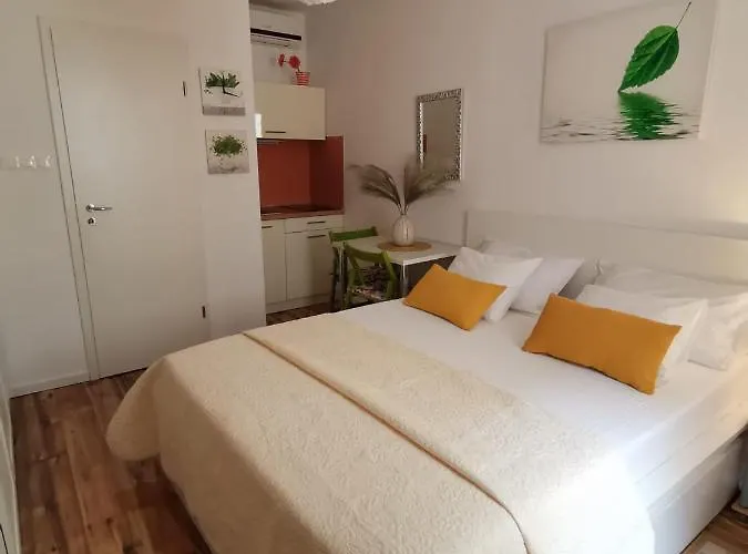 公寓 Old Town With Parking 帕格